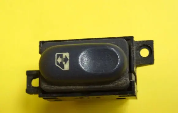 Renault Espace III Electric window control switch 7700875678
