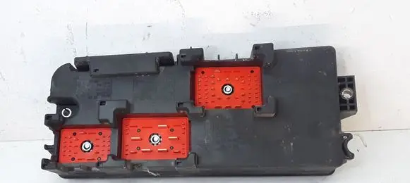 Opel Signum Fuse module 13144709