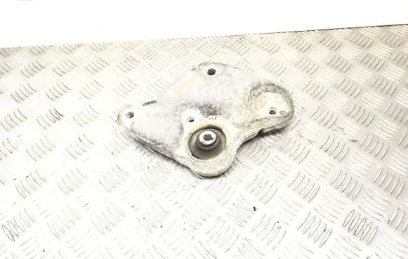 Renault Espace - Grand espace IV Engine mount bracket 8200358664 8200358662