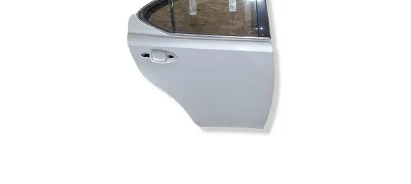 Lexus IS 220D-250-350 Rear door 6700353041