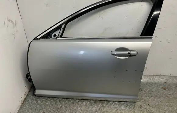 Jaguar XF X250 Front door