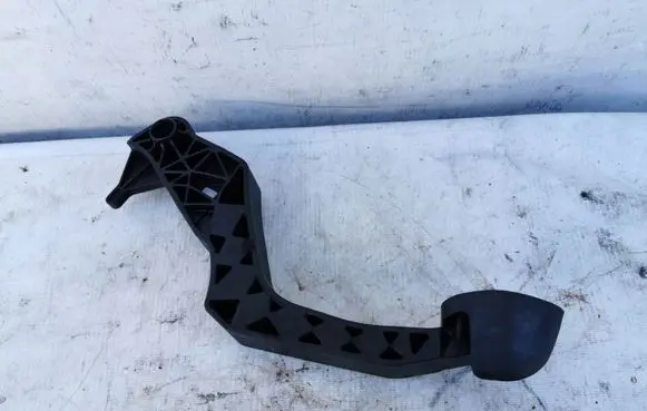 Clutch pedal