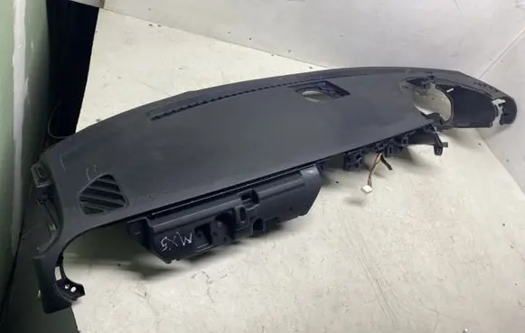 Mazda MX-5 NC Miata Dashboard N1216040 N12160A60