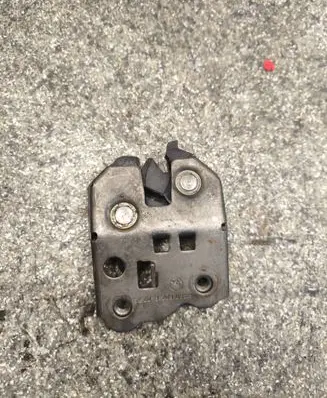BMW 3 E46 Seat back rest lock catch 82090359