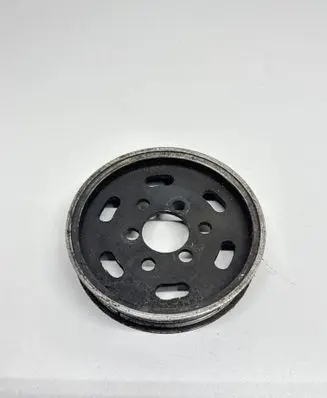 Volkswagen Golf IV Power steering pump pulley 038145255B