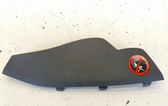 Nissan Leaf I (ZE0) Dashboard side end trim 684983NL0A