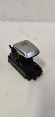 Mercedes-Benz E W213 Hand parking brake switch A2139056608