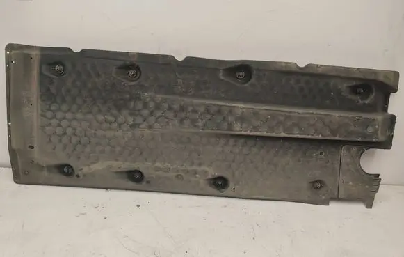 Audi A3 S3 8P Side bottom protection 1K0825211E
