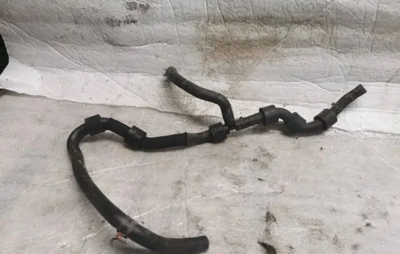 Volkswagen Sharan Engine coolant pipe/hose 7N0122101AD