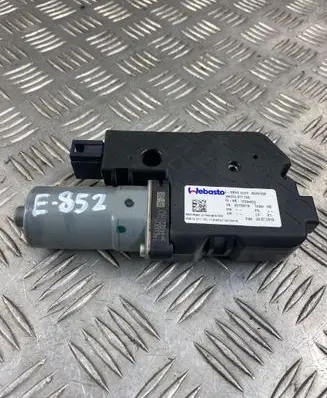 Volkswagen Touran II Sunroof motor/actuator 5TA877795