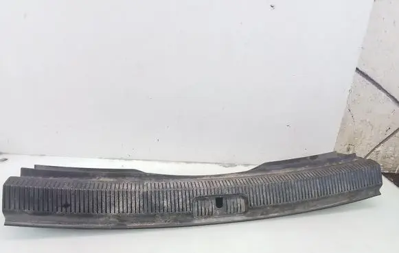 Volkswagen Golf V Trunk/boot sill cover protection 1K9863459