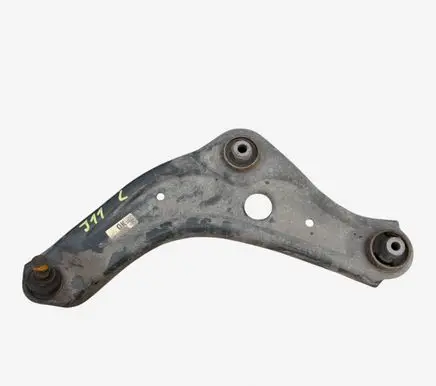 Nissan Qashqai Front control arm