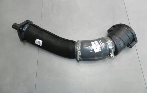 Volkswagen Arteon Intercooler hose/pipe 05L145828D 05L145762D
