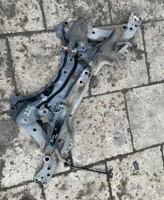 Toyota Prius (XW30) Front subframe