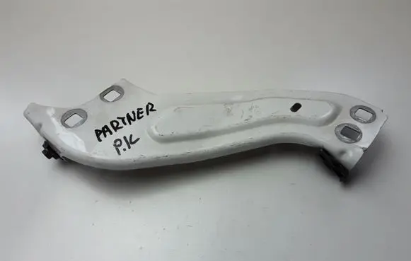 Citroen Berlingo Headlight/headlamp mounting bracket 02G