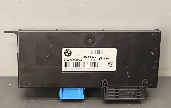 BMW 5 F10 F11 Gateway control module 9284422 121063