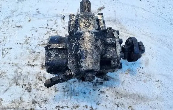 Mercedes-Benz 190 W201 Steering rack 2014610805