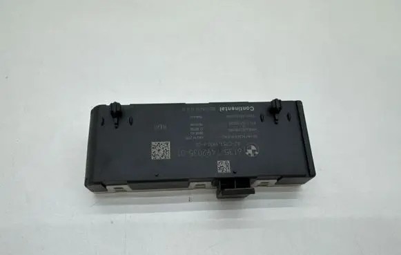 BMW 2 F45 Tailgate/trunk control unit/module 001000000