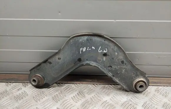 Chrysler Pacifica Rear control arm 68235367A