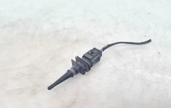 BMW 3 E90 E91 Outside/external air temperature sensor 65816936953 6936953