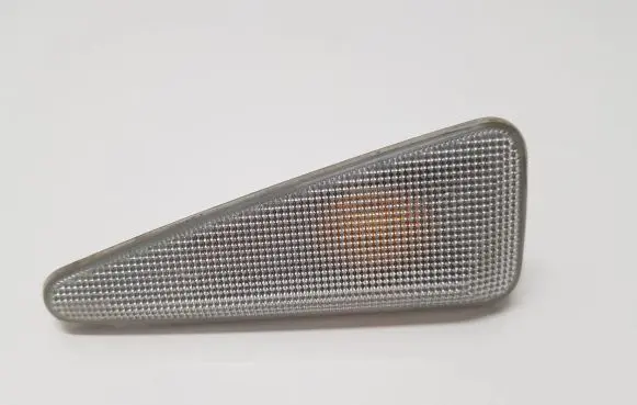Dacia Sandero Front fender indicator light 8200602765