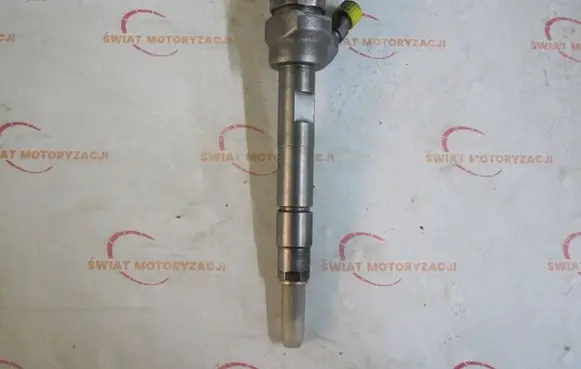 BMW 3 F30 F35 F31 Fuel injector 0445110601