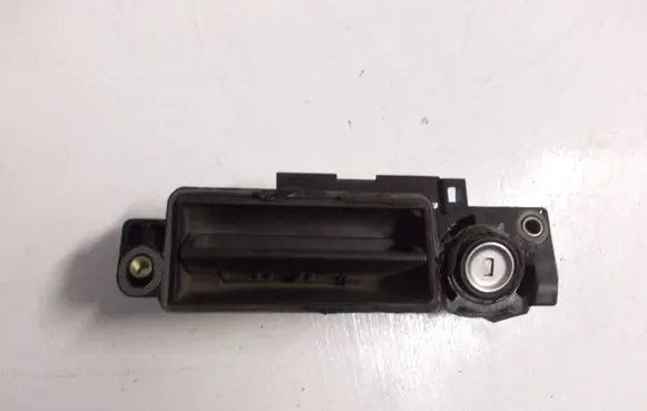 Mercedes-Benz CLS C219 Tailgate/trunk/boot exterior handle A2037500693