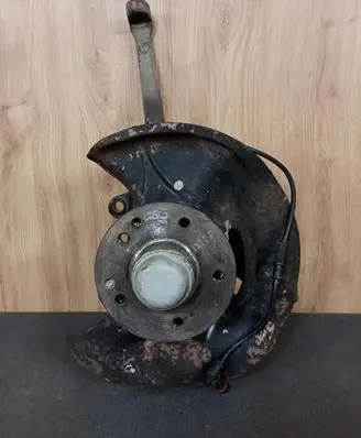Mercedes-Benz SLK R170 Front wheel hub spindle knuckle 2023300020 A2023300020