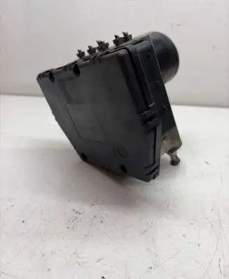 Mercedes-Benz C W203 ABS Pump A2035451632 2BU1B14J43 10094715133