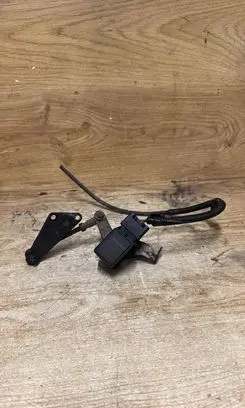 Volvo S80 Headlight/headlamp level sensor 8622446