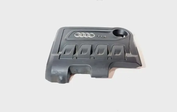 Audi Q3 8U Engine cover (trim) 03L103925