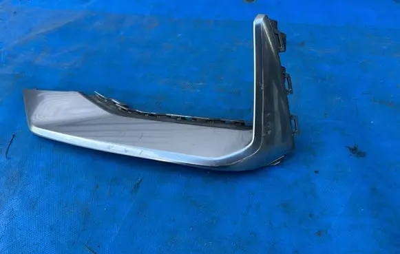 Audi A4 S4 B9 8W Front bumper splitter molding 8W9853101 AU4924