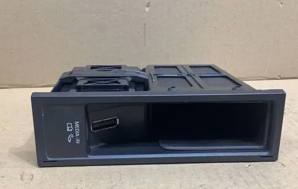 Volkswagen Tiguan Head unit multimedia control 5N0035344E 5N0035342F