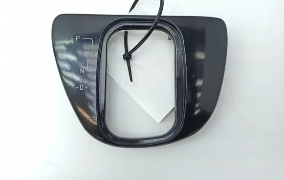 Mercedes-Benz Vito Viano W639 Gear shifter surround trim plastic 