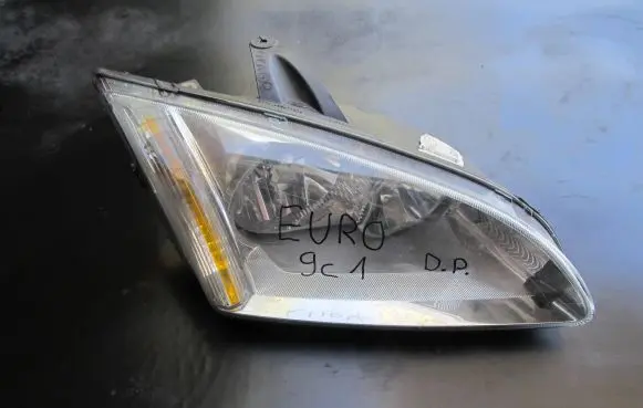 Ford Focus Headlight/headlamp 4M5113W029AC