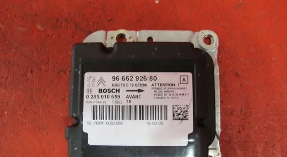Peugeot 5008 Airbag control unit/module 9666292680