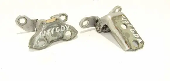 Toyota Avensis T270 Rear door hinge set 