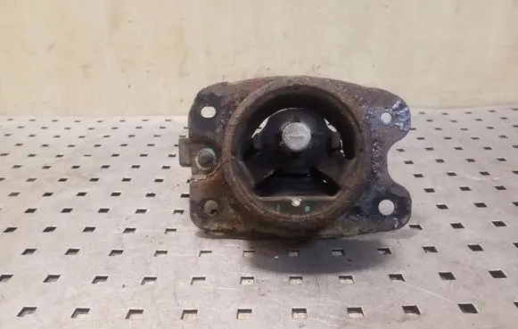 Chevrolet Captiva Gearbox mount