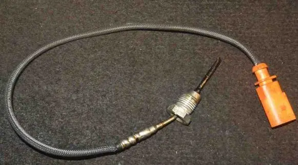 Audi Q5 SQ5 Oil temperature sensor 059906088BB