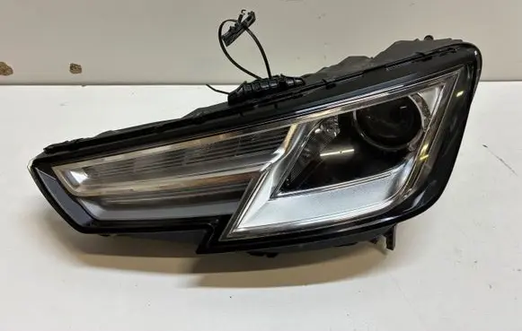 Audi A4 S4 B9 Headlight/headlamp 8W0941005