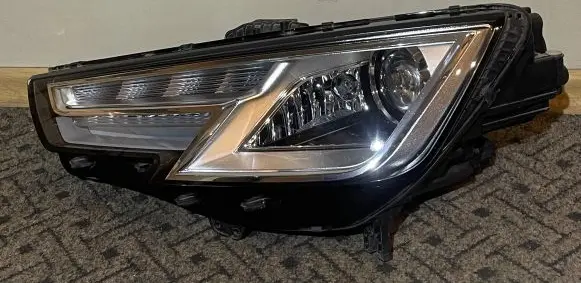Audi A4 S4 B9 Headlight/headlamp 8W0941005