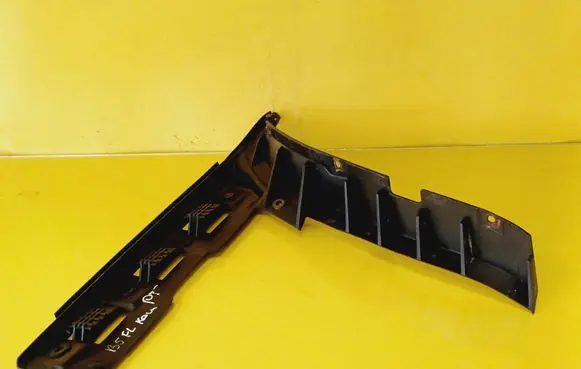 Volkswagen PASSAT B5.5 Rear bumper mounting bracket 3B9807394