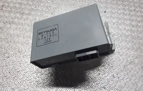 Honda HR-V Window wiper relay 