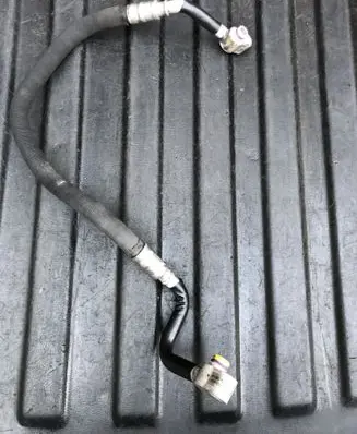 Audi A6 S6 C6 4F Air conditioning (A/C) pipe/hose 4F0260701N M0695003