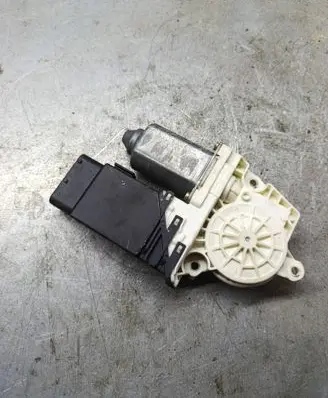 Front door window regulator motor