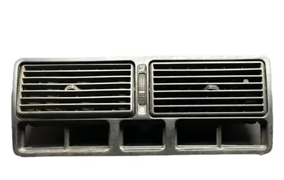 Volkswagen Golf IV Dash center air vent grill 1J0819736C 1J0819734