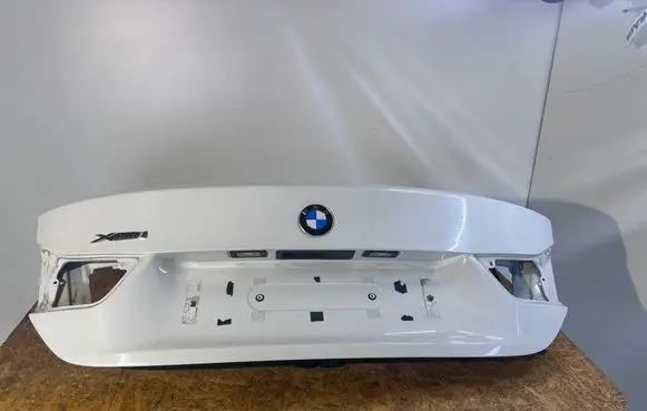 BMW 4 F32 F33 Truck tailgate