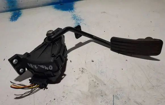 Jaguar S-Type Accelerator throttle pedal 2R839F836CPIA432