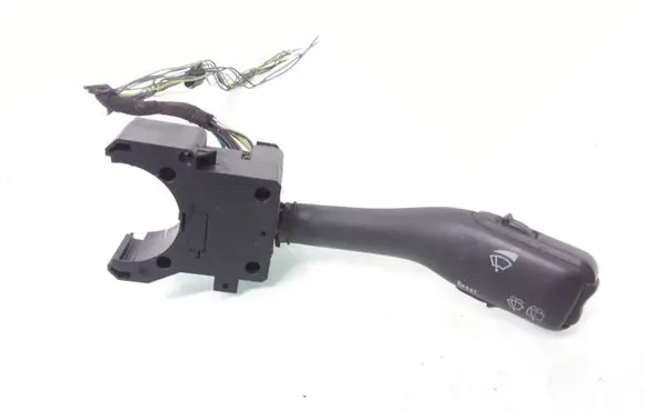Volkswagen PASSAT B5.5 Wiper control stalk