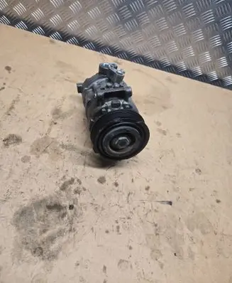 Audi A4 S4 B9 Air conditioning (A/C) compressor (pump) 4M0820803